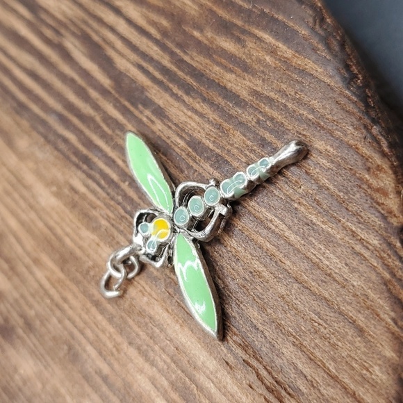 Dragonfly pendant - Picture 2 of 2